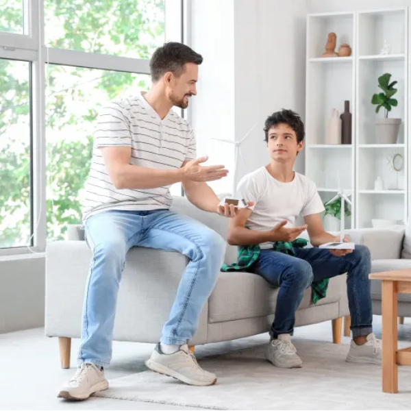 لماذا يفشل العقاب وينجح الحزم مع الطفل والمراهق؟