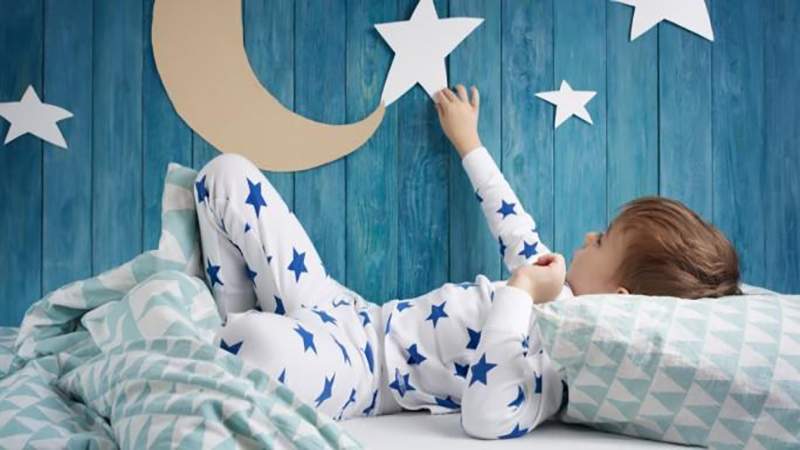 5 أسباب لقِلة النوم عند الأطفال، وطرق علاجها